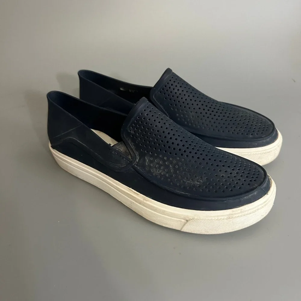 Crocs LiteRide Pacer Navy Blue White Slip On Sneakers Mens 7 Womens 9